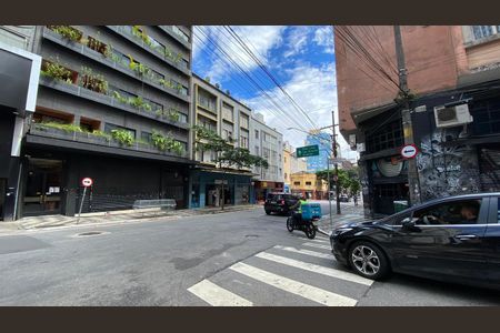 Apartamento à venda com 59m², 1 quarto e sem vagaRua