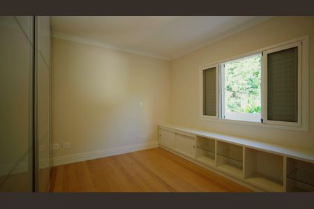 Casa à venda com 4 quartos, 400m² em Alphaville Conde II, Barueri