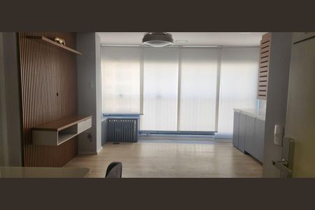 Sala/cozinha de apartamento à venda com 2 quartos, 55m² em Vila Anastácio, São Paulo