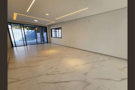 Casa à venda com 4 quartos, 350m² em Alphaville, Santana de Parnaíba