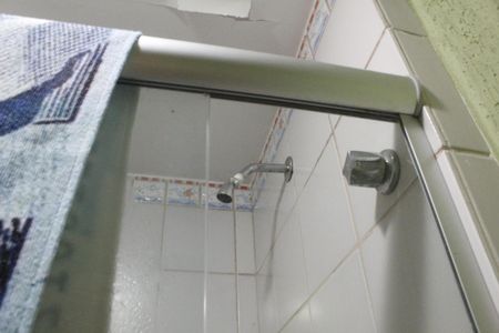 Casa de condomínio à venda com 150m², 4 quartos e 1 vagaBanheiro da Suíte 1