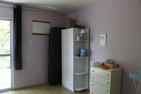 Casa de condomínio à venda com 150m², 4 quartos e 1 vagaQuarto 1