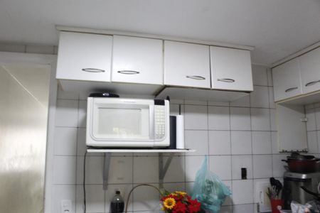 Casa de condomínio à venda com 150m², 4 quartos e 1 vagaCozinha