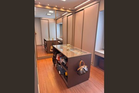 Casa à venda com 4 quartos, 550m² em Colinas da Anhanguera, Santana de Parnaíba
