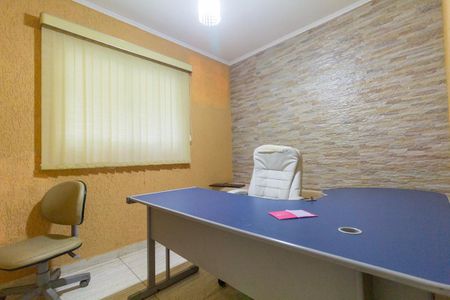 Casa para alugar com 299m², 5 quartos e 2 vagasEscritório