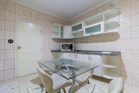 Casa para alugar com 299m², 5 quartos e 2 vagasCozinha