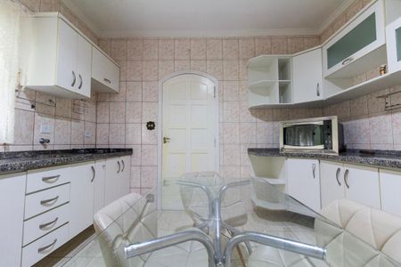 Casa para alugar com 299m², 5 quartos e 2 vagasCozinha