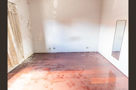 Casa à venda com 110m², 3 quartos e 1 vagaQuarto 1