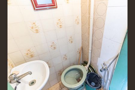 Casa à venda com 110m², 3 quartos e 1 vagaBanheiro 2