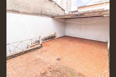 Casa à venda com 110m², 3 quartos e 1 vagaÁrea de Serviço e Quintal