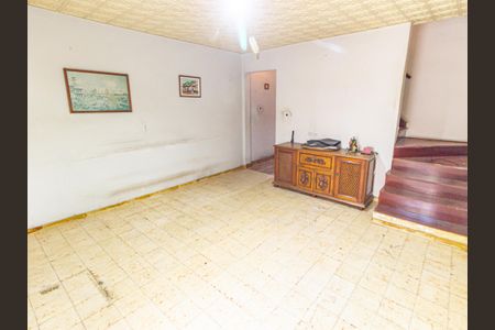 Sala de casa à venda com 3 quartos, 110m² em Vila Bertioga, São Paulo