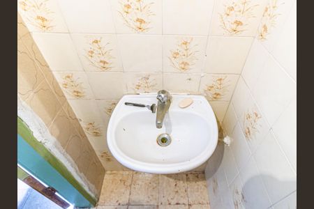 Casa à venda com 110m², 3 quartos e 1 vagaBanheiro 2