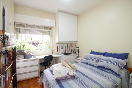 Casa à venda com 250m², 5 quartos e 2 vagas Casa à venda com 250m², 5 quartos e 2 vagasSuíte 1