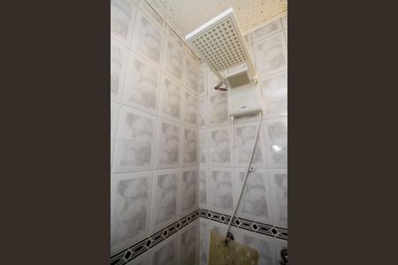 Casa à venda com 250m², 5 quartos e 2 vagas Casa à venda com 250m², 5 quartos e 2 vagasBanheiro da Suíte 1