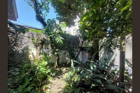 Casa à venda com 116m², 2 quartos e 1 vaga Casa à venda com 116m², 2 quartos e 1 vagaJardim