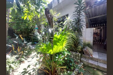 Casa à venda com 116m², 2 quartos e 1 vaga Casa à venda com 116m², 2 quartos e 1 vagaJardim