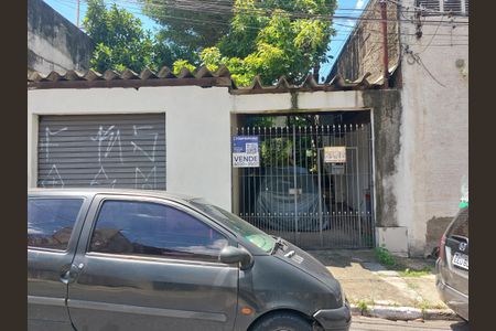 Casa à venda com 116m², 2 quartos e 1 vaga Casa à venda com 116m², 2 quartos e 1 vagaFachada - Plaquinha instalada