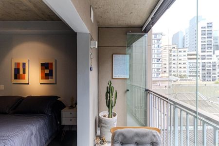 Studio à venda com 34m², 1 quarto e sem vagaVaranda