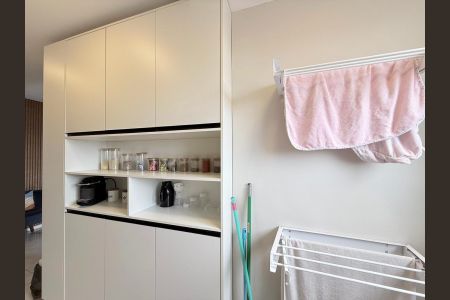 Apartamento à venda com 45m², 2 quartos e 1 vagaÁrea de Serviço