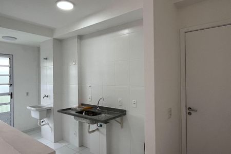 Apartamento para alugar com 85m², 2 quartos e 2 vagasCozinha e Área de Serviço