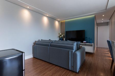 Sala de apartamento à venda com 3 quartos, 100m² em Parque Industrial Tomas Edson, São Paulo