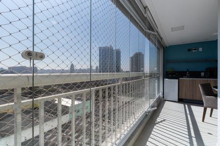 Apartamento para alugar com 100m², 3 quartos e 2 vagas Apartamento para alugar com 100m², 3 quartos e 2 vagasVaranda