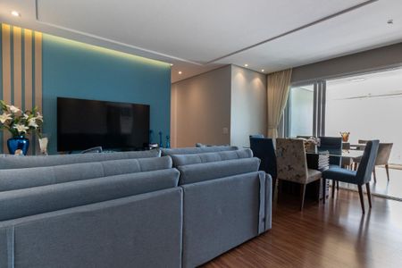 Sala de apartamento à venda com 3 quartos, 100m² em Parque Industrial Tomas Edson, São Paulo