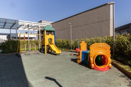 Apartamento para alugar com 100m², 3 quartos e 2 vagas Apartamento para alugar com 100m², 3 quartos e 2 vagasÁrea comum