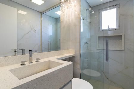 Apartamento para alugar com 100m², 3 quartos e 2 vagas Apartamento para alugar com 100m², 3 quartos e 2 vagasBanheiro