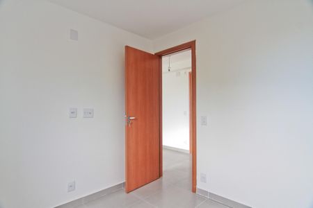 Quarto de kitnet/studio para alugar com 1 quarto, 37m² em Jardim Santa Lucrecia, São Paulo
