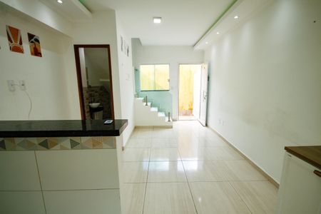 Casa de condomínio para alugar com 52m², 2 quartos e 1 vaga