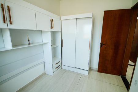 Casa de condomínio para alugar com 52m², 2 quartos e 1 vaga