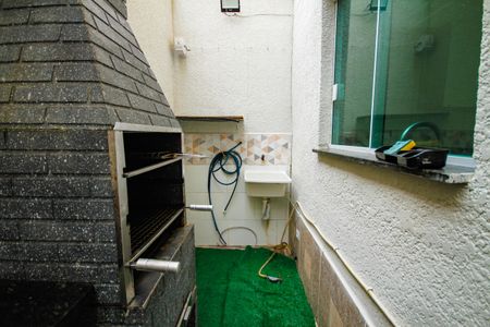 Casa de condomínio para alugar com 52m², 2 quartos e 1 vaga