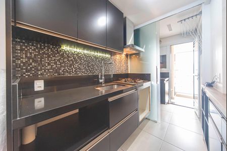 Apartamento à venda com 60m², 2 quartos e 1 vagaCozinha 