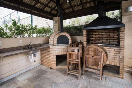 Apartamento à venda com 60m², 2 quartos e 1 vagaÁrea comum - Churrasqueira