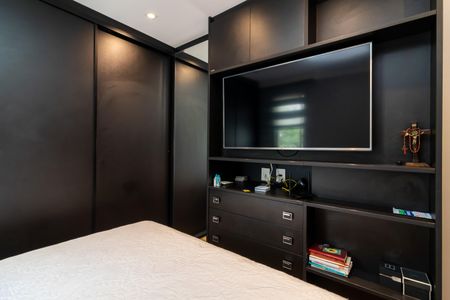 Apartamento à venda com 80m², 2 quartos e 1 vaga Apartamento à venda com 80m², 2 quartos e 1 vagaSuíte