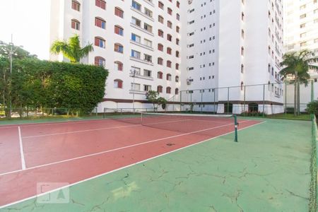 Apartamento à venda com 80m², 2 quartos e 1 vaga Apartamento à venda com 80m², 2 quartos e 1 vagaQuadra de Tênis