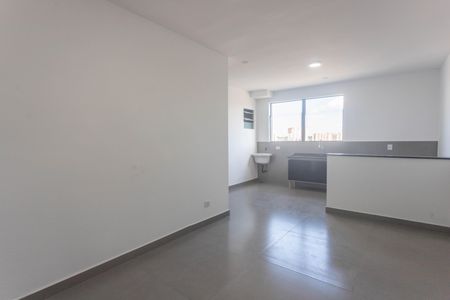 Sala  de apartamento para alugar com 1 quarto, 44m² em Vila Nogueira, Diadema
