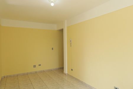Sala de apartamento para alugar com 2 quartos, 50m² em Conjunto Habitacional Fazenda do Carmo, São Paulo