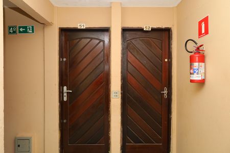 Apartamento para alugar com 50m², 2 quartos e 1 vagaÁrea comum - Saguão do andar
