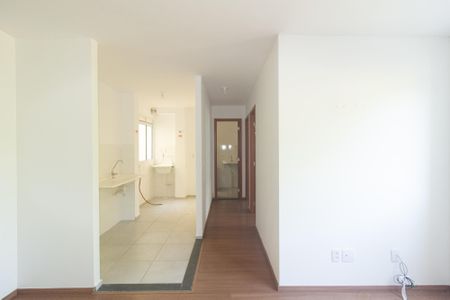 Sala de apartamento para alugar com 2 quartos, 43m² em Guaratiba, Rio de Janeiro