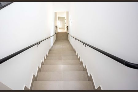 Apartamento para alugar com 44m², 1 quarto e sem vagaEscada