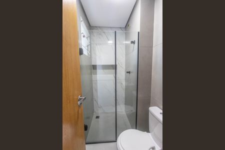 Banheiro  de apartamento para alugar com 1 quarto, 44m² em Vila Nogueira, Diadema