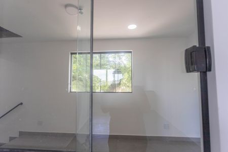 Janela da sala  de apartamento para alugar com 1 quarto, 44m² em Vila Nogueira, Diadema