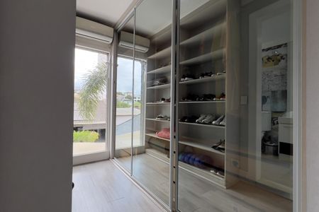 Casa à venda com 300m², 4 quartos e 3 vagasCloset da Suíte 3