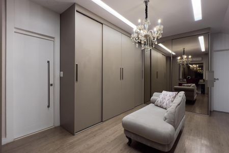 Casa à venda com 300m², 4 quartos e 3 vagasSuíte 2