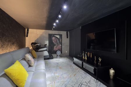 Casa à venda com 300m², 4 quartos e 3 vagasSala de TV