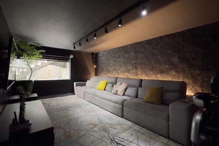 Casa à venda com 300m², 4 quartos e 3 vagasSala de TV