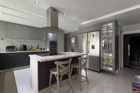 Casa à venda com 300m², 4 quartos e 3 vagasCozinha