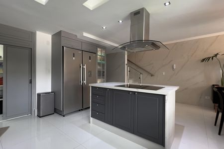 Casa à venda com 300m², 4 quartos e 3 vagasCozinha